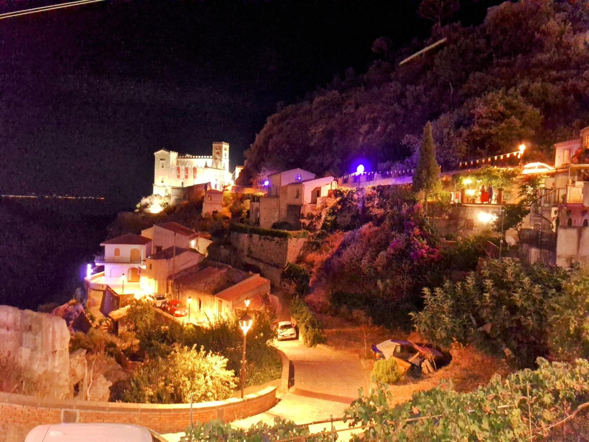 A Casa Da Nonna Brasa Holiday Home Savoca Exteriér fotografie
